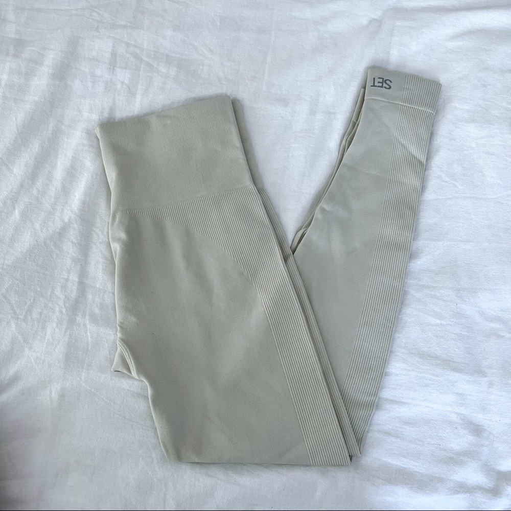 SET ACTIVE LEGGINGS